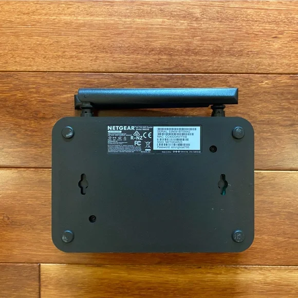 Netgear Nighthawk Router - Picture 2 of 2